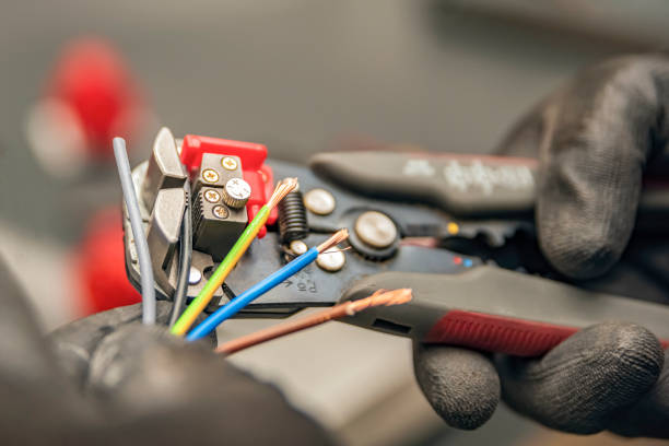 Best Electrical Troubleshooting Services  in Indnola, IA